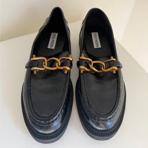 Steve Madden Black Loafers with Gold Chain